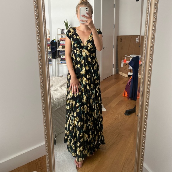 Floral Maxi Dress - Picture 1 of 3